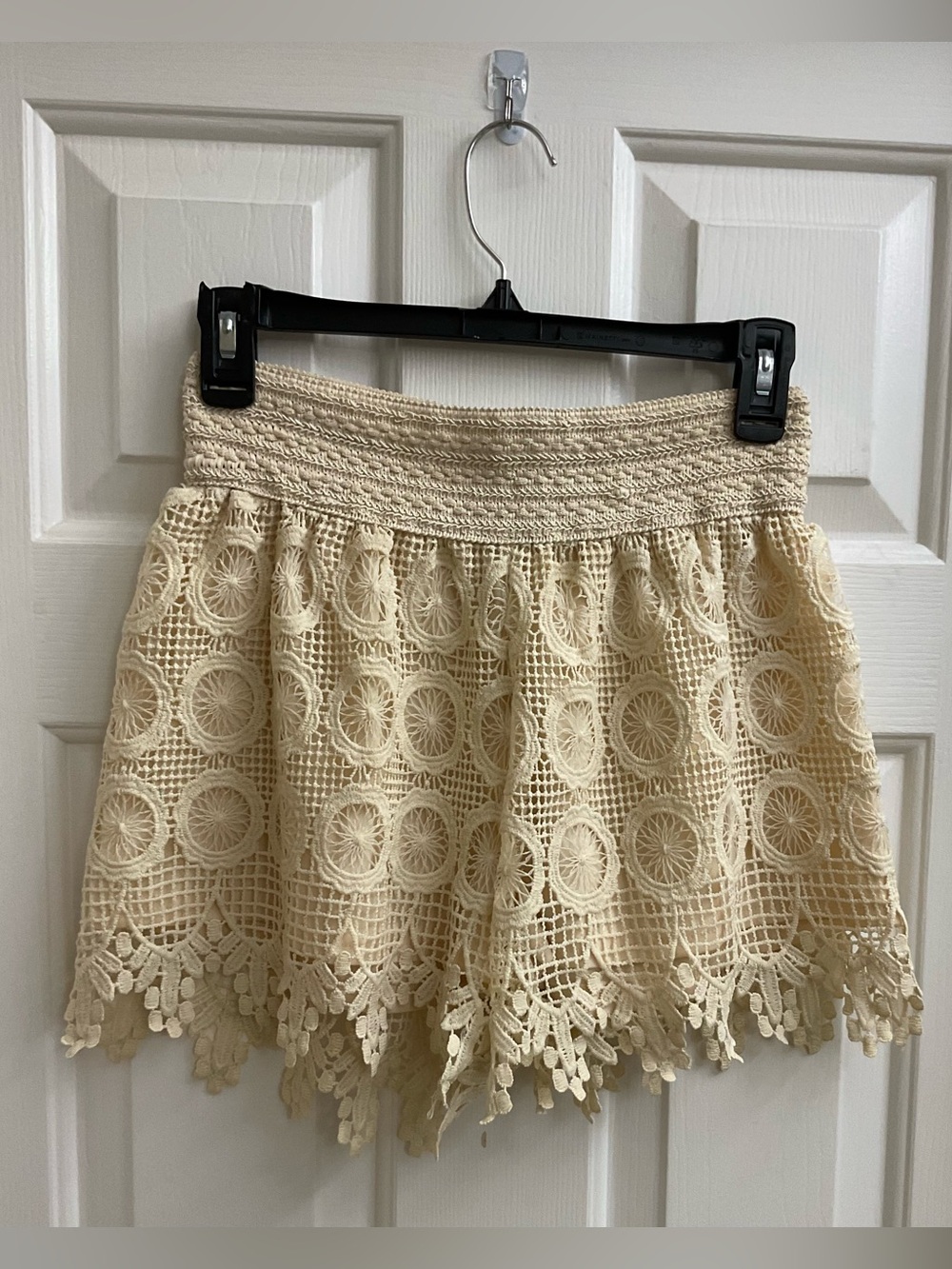 STELLA LUCA Crochet Shorts Elastic Waist Size M